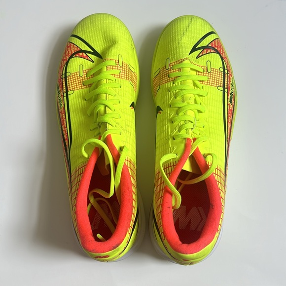 Men’s Nike Mercurial Vapor 14: Indoor soccer cleats - Picture 3 of 4